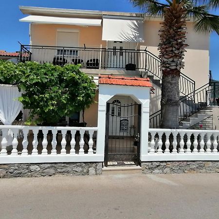 Apartment Casa sul Mare Tivat Exterior foto